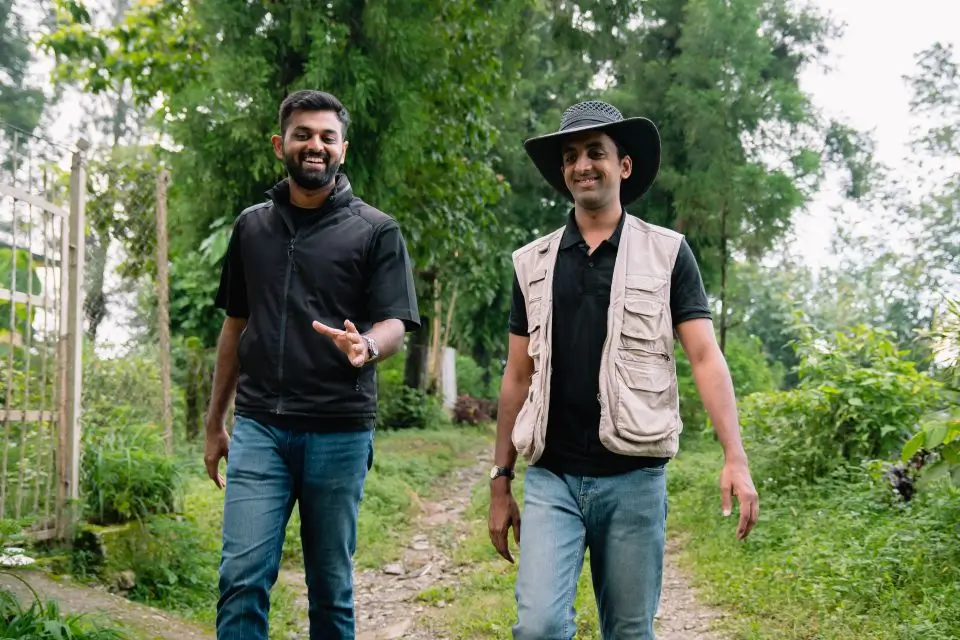 Shrey Agarwal (left) and Sparsh Agarwal (right), co-founders of Alt Carbon,